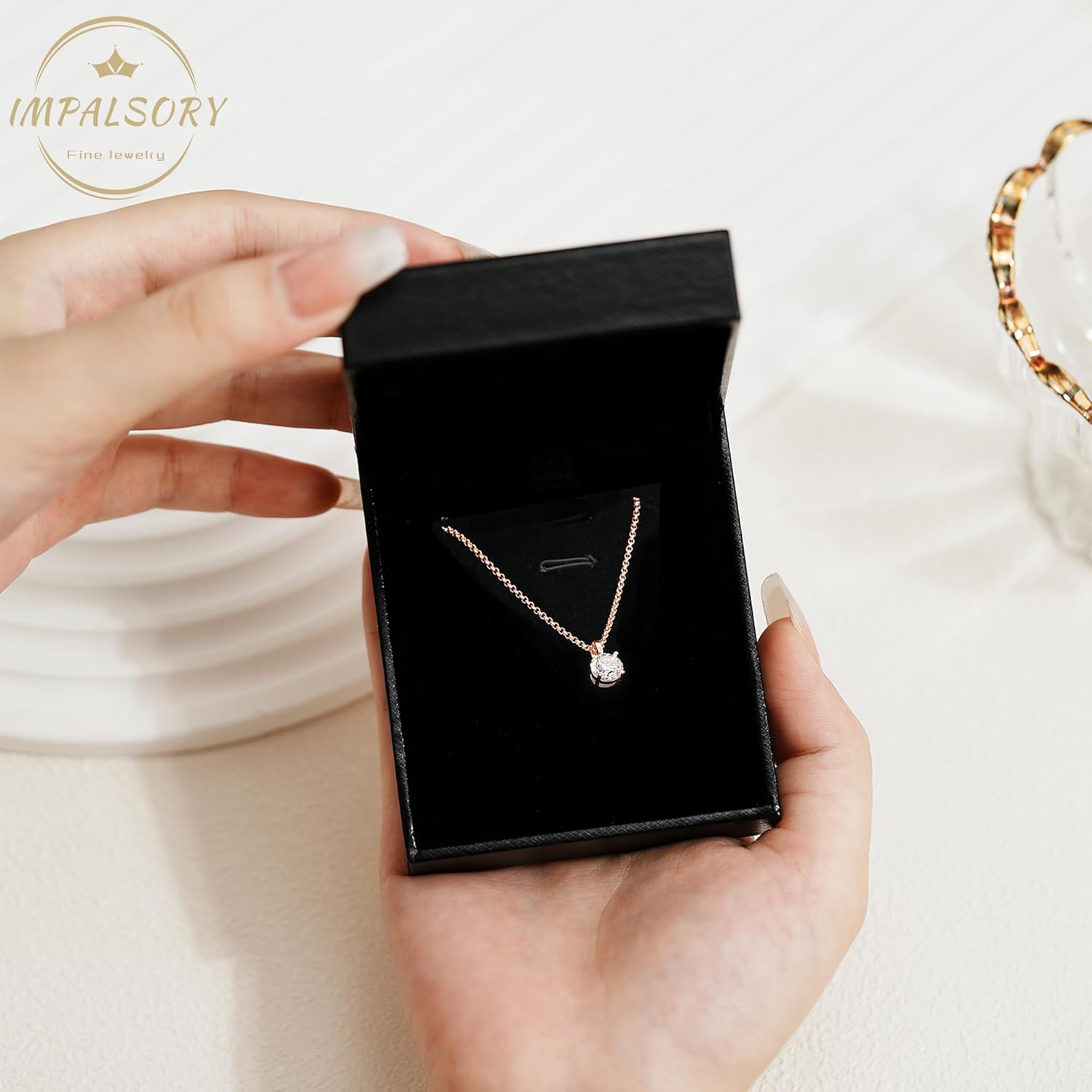 925 Sterling Silver Necklace for Women, 1ct 6.5mm D Colorless Moissanite Necklace Round Brilliant Cut Solitaire Pendant Necklace Gold Plated Classic 4 Prong 18 Inch Chain Necklace